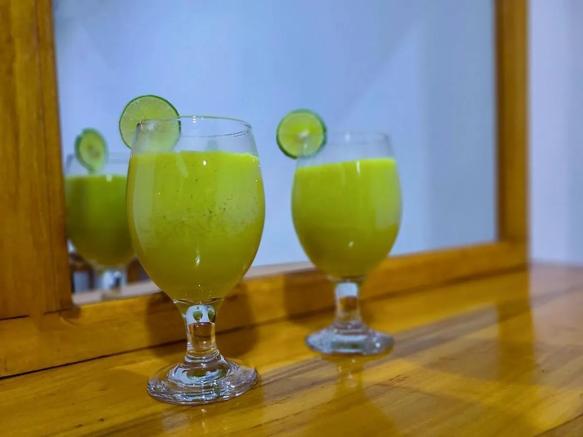 Woodholic Homestay Sigirija
