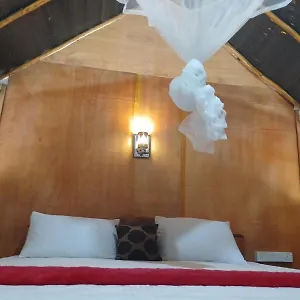 Homestay Pidurangala View Treehouse