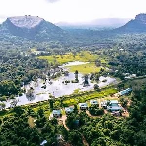Resort King's, Sigiriya