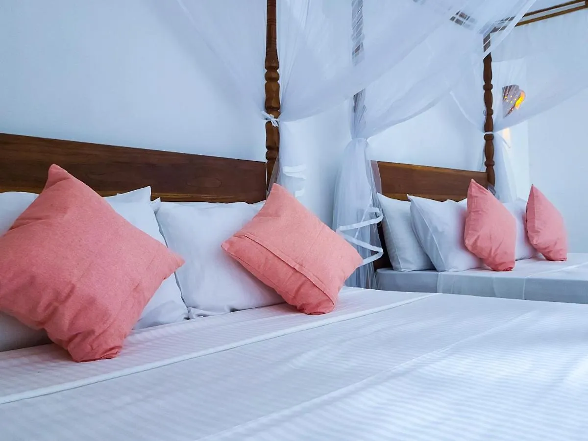 Woodholic Homestay Sigiriya 0*,