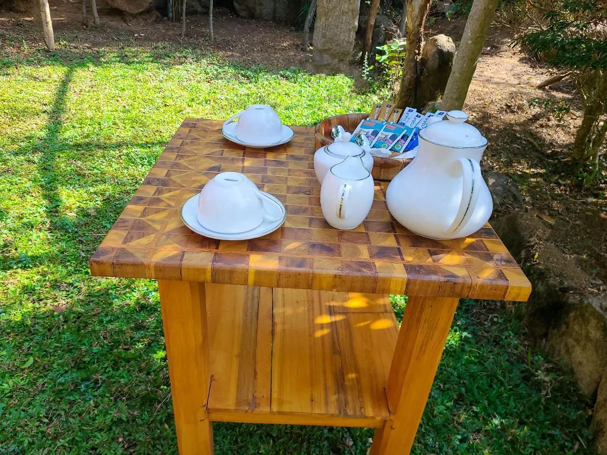 Woodholic Homestay Sigiriya