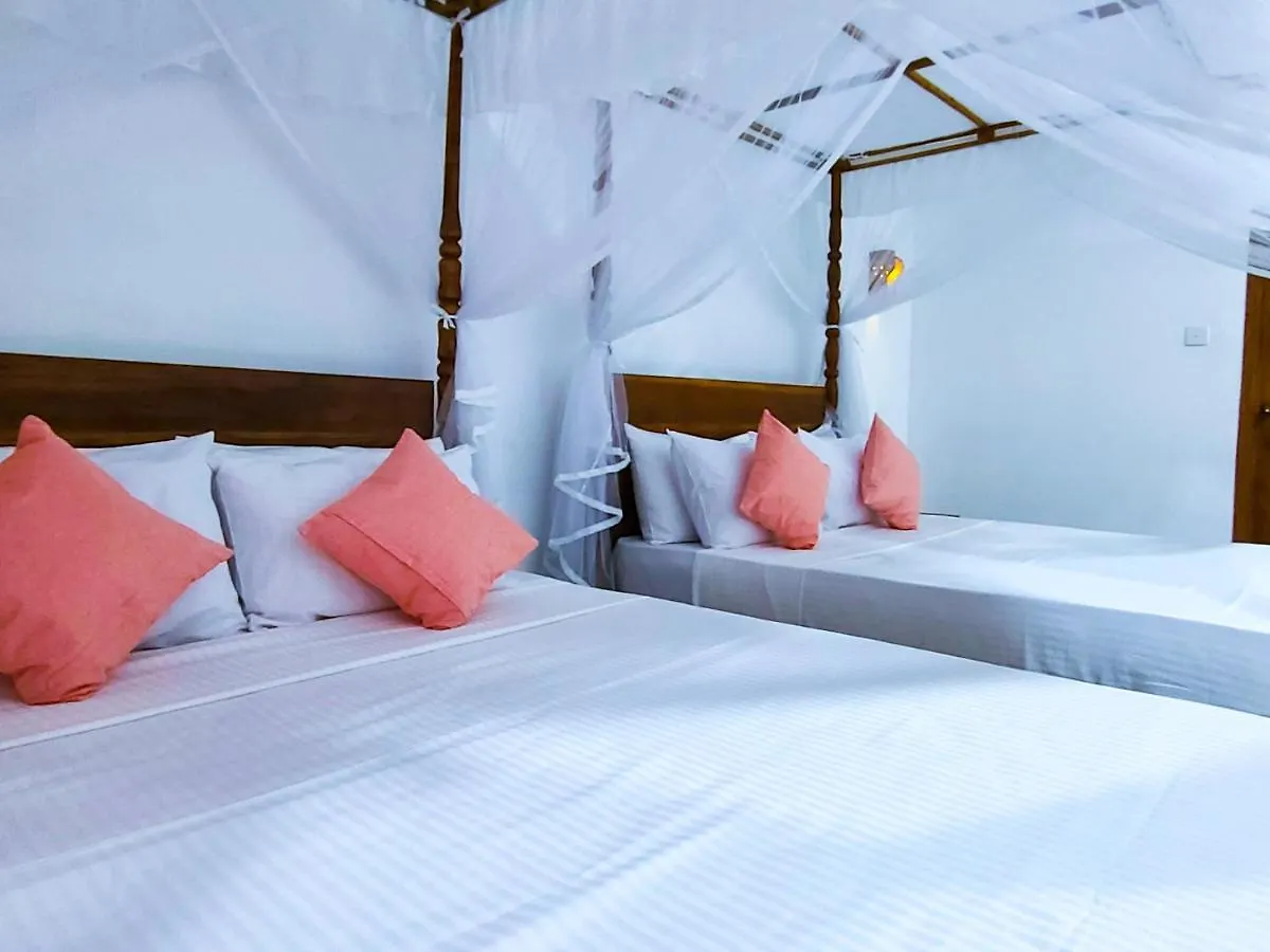 Woodholic Homestay Sigiriya 0*,  Sri Lanka